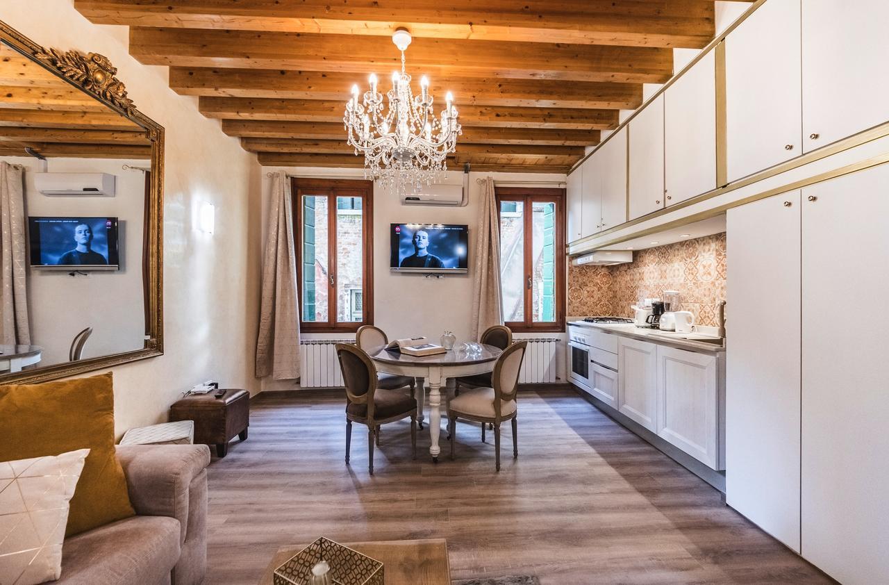 Apartamento Ca' Teatro Vecchio Venecia Exterior foto