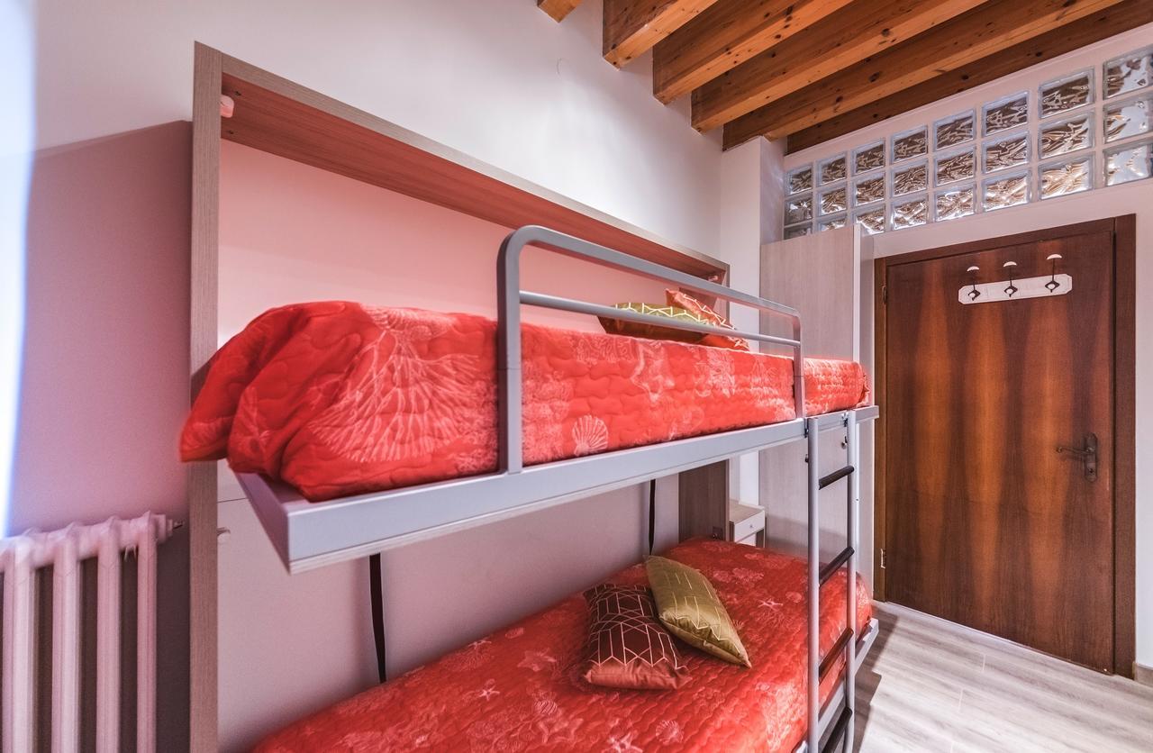 Apartamento Ca' Teatro Vecchio Venecia Exterior foto