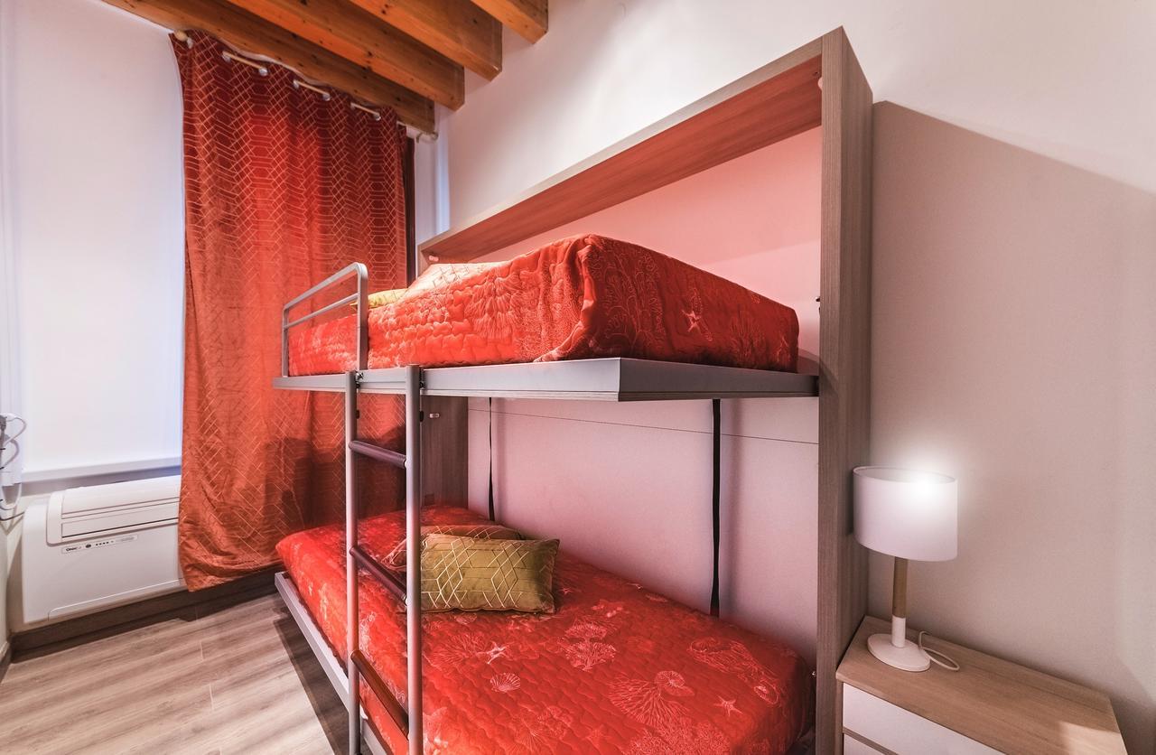 Apartamento Ca' Teatro Vecchio Venecia Exterior foto